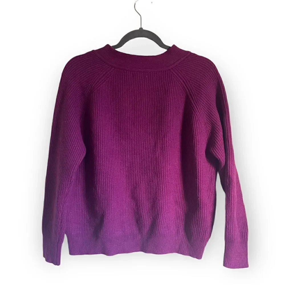 NEW FRNCH Paris Nordstrom’s Fuchsia V Neck Sweater S/M